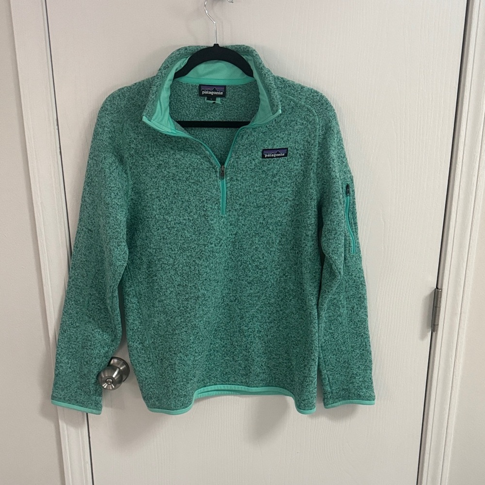 Patagonia Women's Teal Quarter Zip